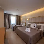 Merar Otel 4*