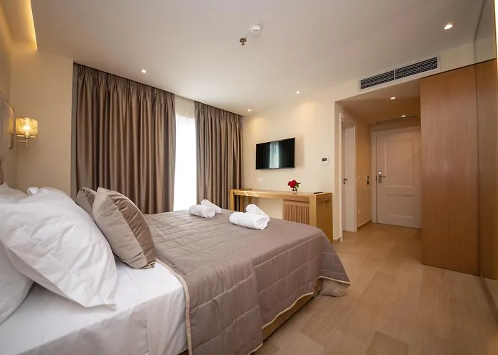 Merar Otel Golem (Tirana)